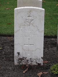 Berlin 1939-1945 War Cemetery - Crebbin, John Percival